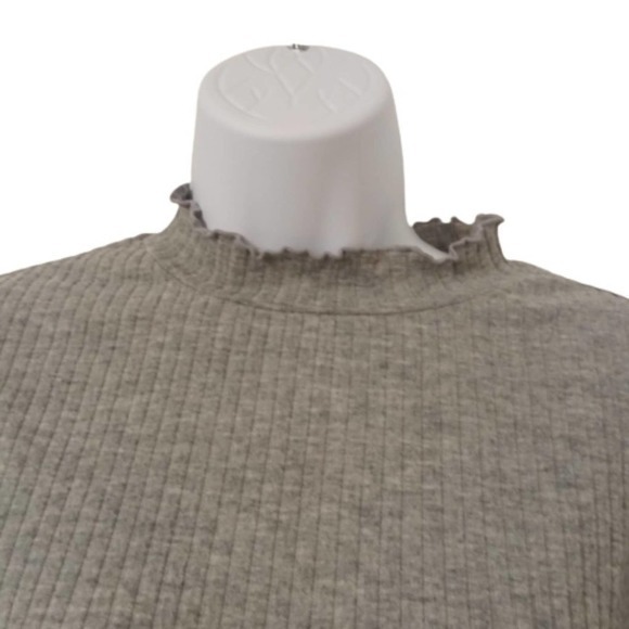BP Ruffle Ribbed Collared Sweater Gray XLarge - Picture 3 of 5